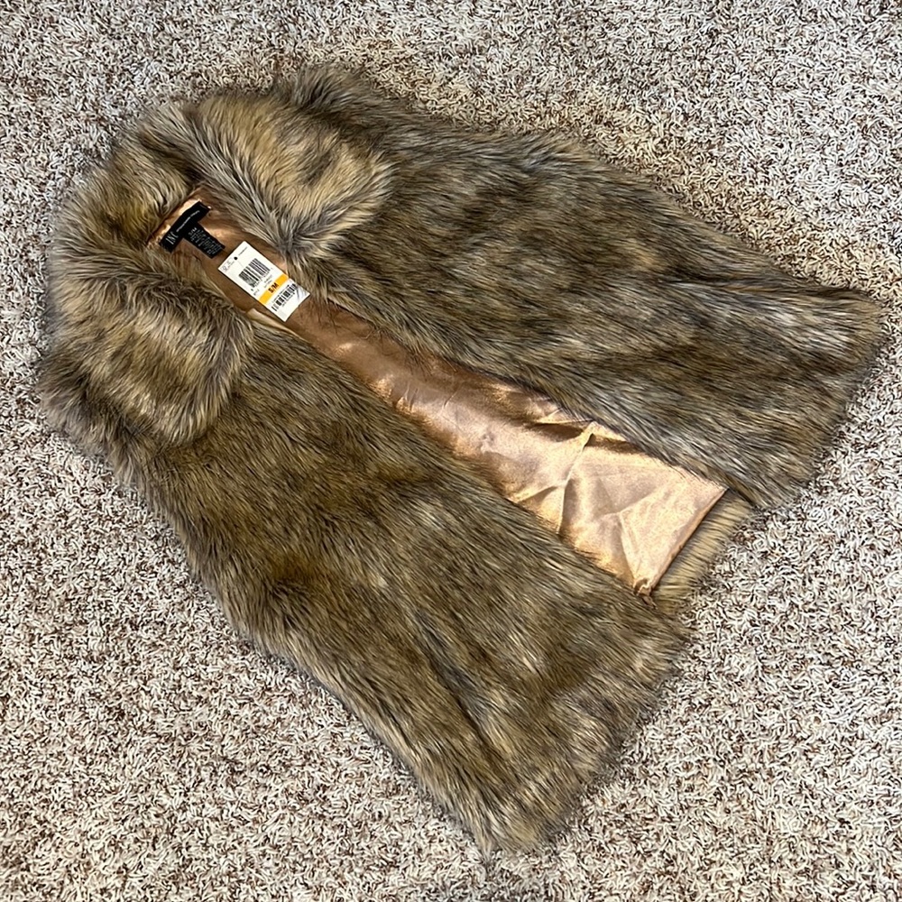 I.N.C. International concepts Furry vest